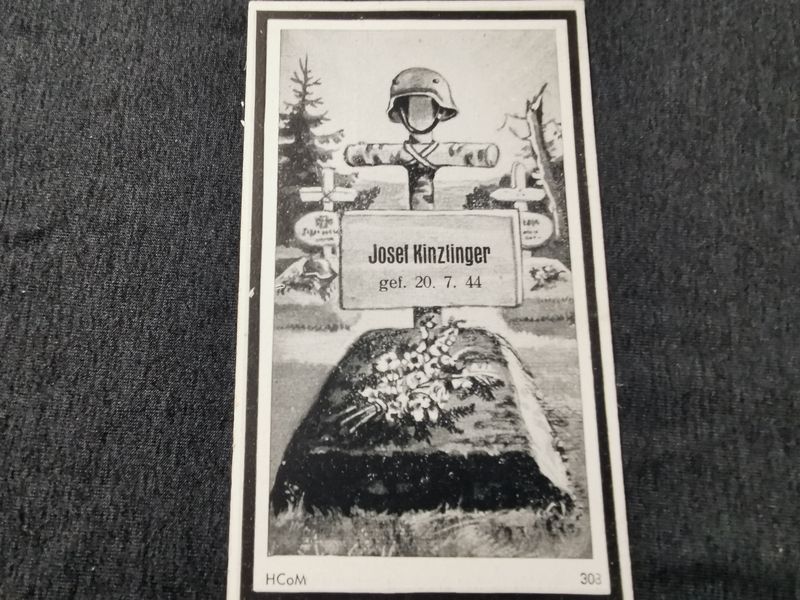 Sterbebild Obergefreiter Artillerie Regt. KvK mit Schwertern Osten - www.mmilitaria.com