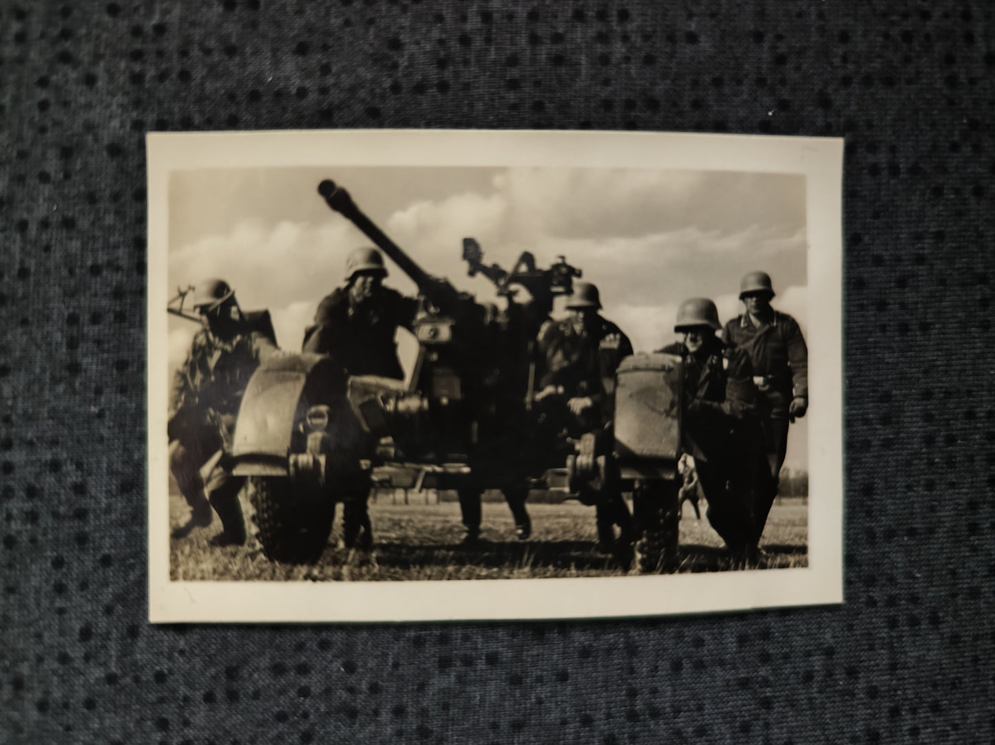 Presse-Foto PAK-Geschütz Wehrmacht Stellungswechsel Frankreich 1940