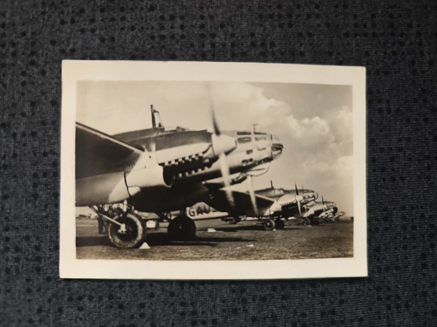 Foto Luftwaffe Wehrmacht Ju-88 Landebahn Bomber Nachtjäger