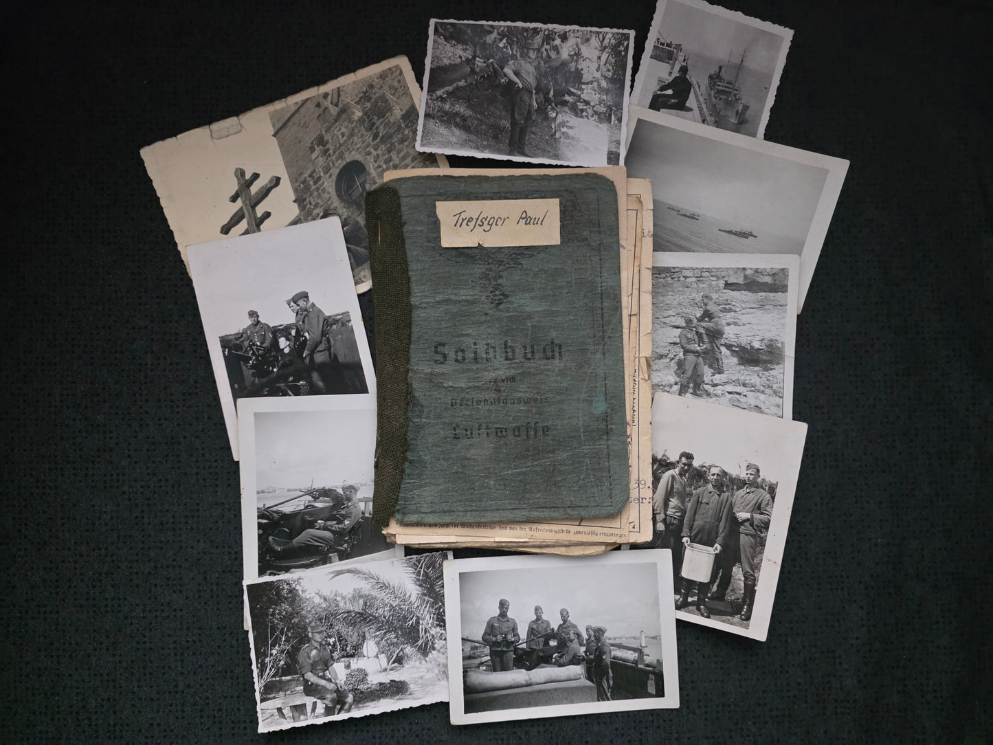 Konvolut Soldbuch + Dokumente + Fotos Luftwaffe Flakbatterie Flak Abt. 999 Strafbataillon