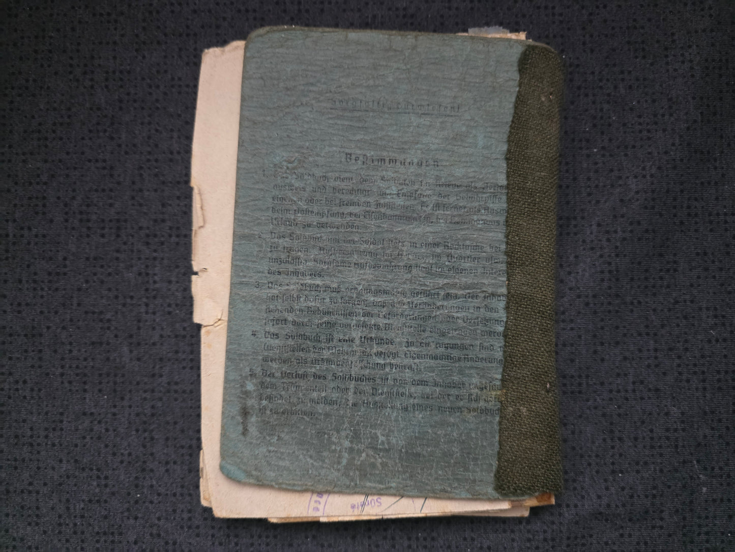 Konvolut Soldbuch + Dokumente + Fotos Luftwaffe Flakbatterie Flak Abt. 999 Strafbataillon