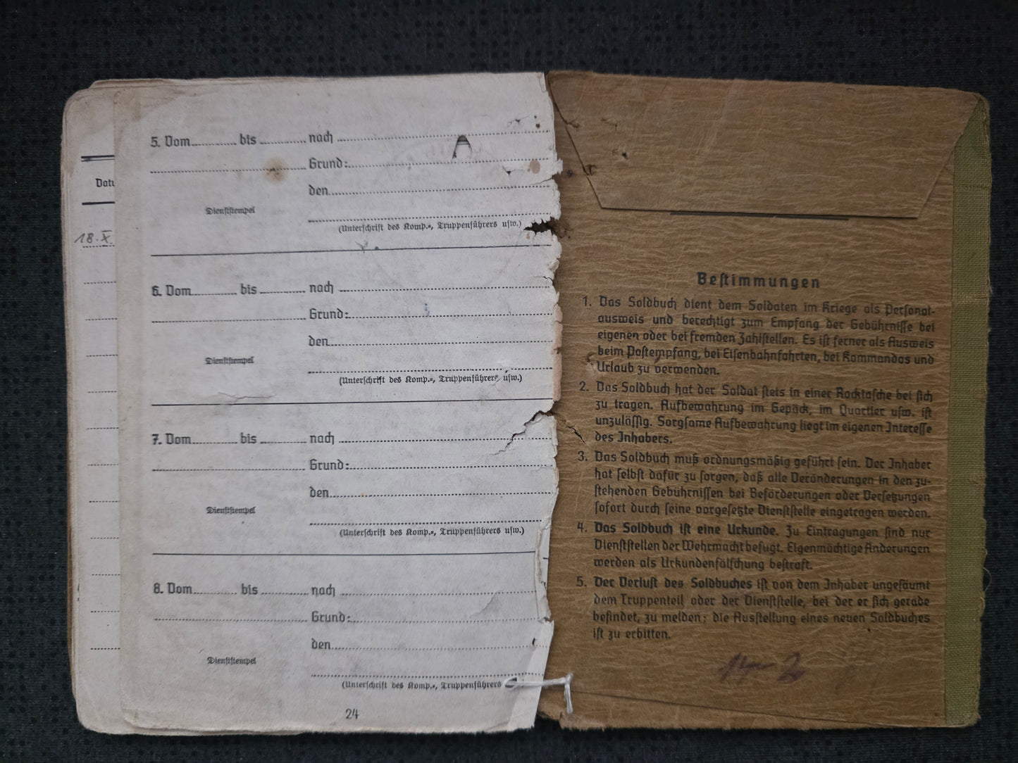 Großes Konvolut Soldbuch + Wehrpass Tasche + Mitgliedsbuch DAF + Dokumente