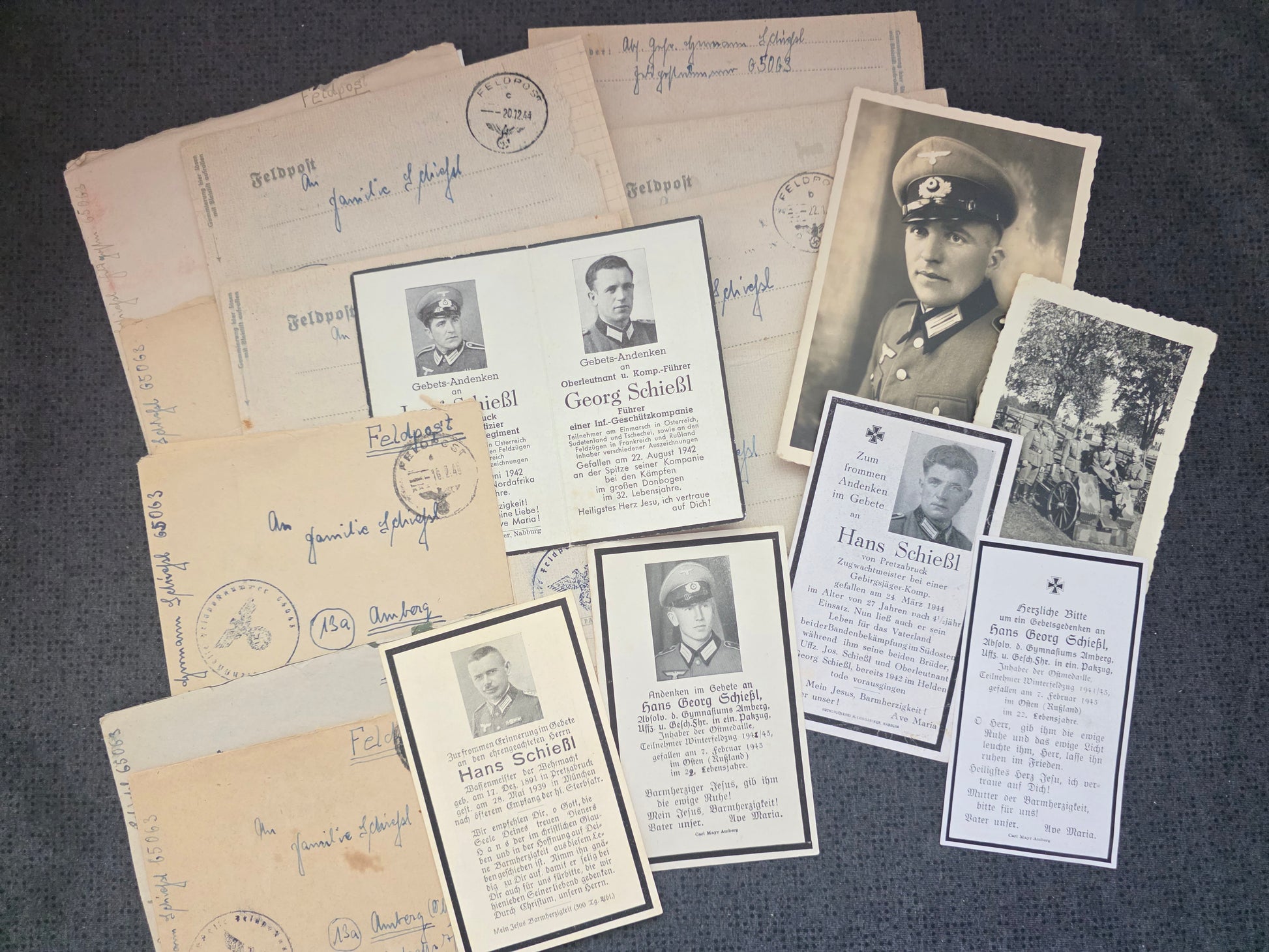 Konvolut Nachlass Familie Amberg + Sterbebilder + Fotos + Feldpost Werfer Regt. 88 - www.mmilitaria.com