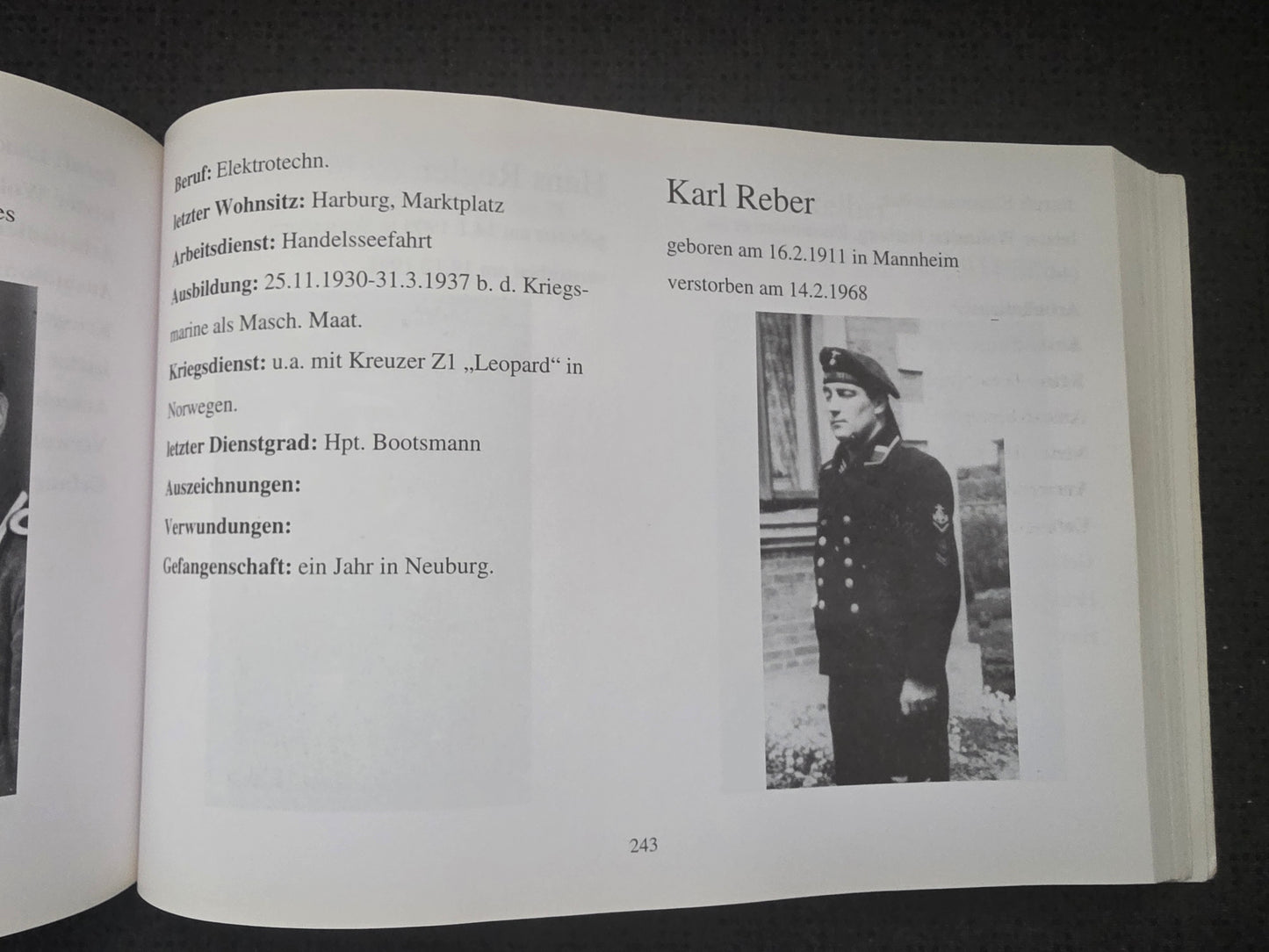 Gedenkbuch den Heimkehrern und Vertriebenen der Gemeinde Harburg RAR - www.mmilitaria.com