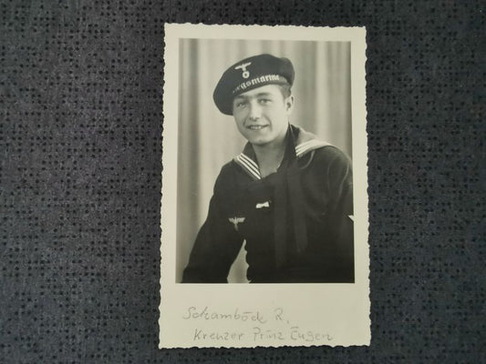 Foto Portrait Ansichtskarte Kriegsmarine MtrOGfr Kreuzer PRINZ EUGEN